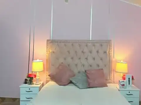 NoaLuxury online show from March 2025 04:03:02 AM