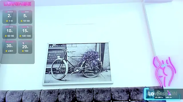 Elise-Leyton online show from February 2025 07:14:01 PM