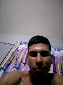 Snapshot of GabiPJ chatting on October 2025 08:00:02 AM GabiPJ online show from October 2025 08:00:02 AM