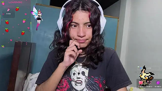 Lovelyamyy online show from October 2025 03:38:02 AM