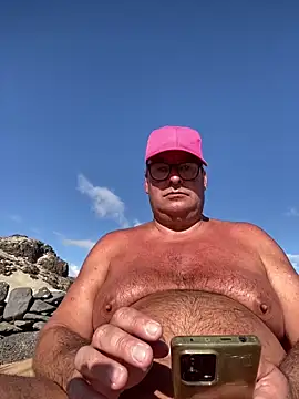 Snapshot of MountJohnXL chatting on December 2025 03:30:02 PM MountJohnXL online show from December 2025 03:30:02 PM