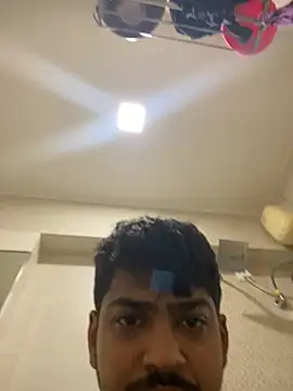 Snapshot of cute_modell chatting on February 2025 04:54:01 AM cute modell online show from February 2025 04:54:01 AM