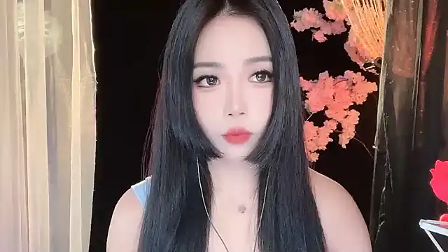 Snapshot of ying-love520 chatting on March 2025 07:10:01 AM ying-love520 online show from March 2025 07:10:01 AM