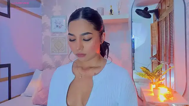 CharlotteGraay online show from March 2026 07:36:02 PM