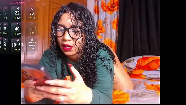 leslycarsson online show from October 2025 01:13:01 AM