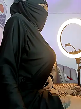 azahara faraah online show from October 2025 06:19:02 PM