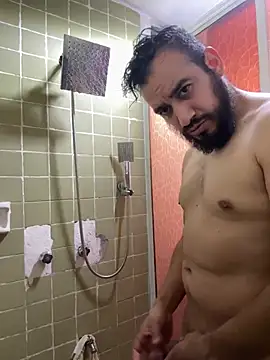 Snapshot of leonardohot1987 chatting on March 2025 04:25:02 AM leonardohot1987 online show from March 2025 04:25:02 AM