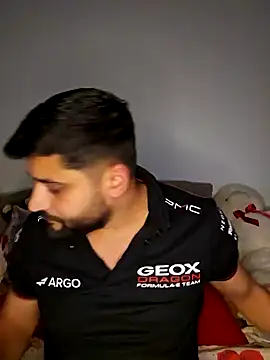 Snapshot of Mehmet2304 chatting on January 2025 08:22:01 PM Mehmet2304 online show from January 2025 08:22:01 PM