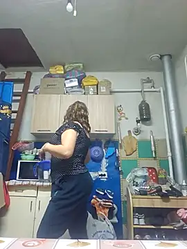 Jyleta online show from October 2025 08:38:02 PM