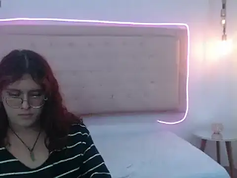 kathepickmanx online show from March 2025 01:27:02 PM