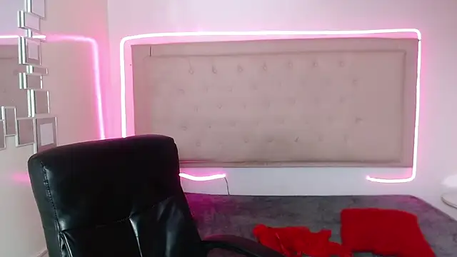 kathepickmanx online show from October 2025 04:04:01 AM