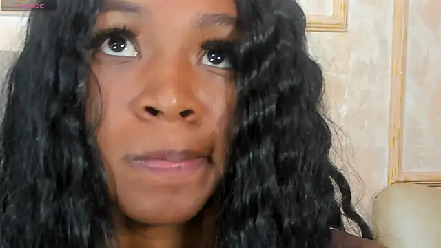 LilaBeily online show from February 2025 07:33:01 PM