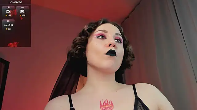 Eva Moss  online show from January 2025 03:26:02 AM