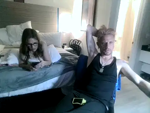 AQuickPhyx online show from February 2025 12:53:02 AM