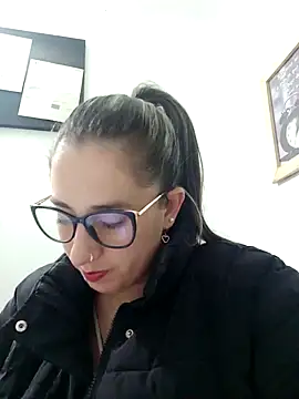 CHARLOTTE 1711 online show from February 2025 01:22:01 AM