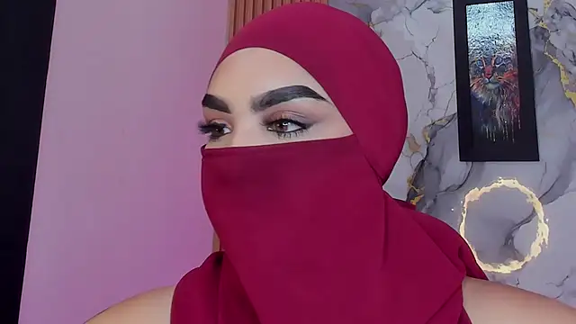 Snapshot of Maissa_Alabi chatting on April 2026 08:22:02 PM Maissa Alabi online show from April 2026 08:22:02 PM