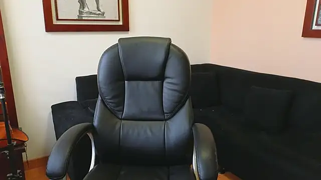 hairyncuteass online show from September 2025 11:44:01 AM