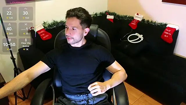 hairyncuteass online show from November 2025 01:33:02 AM