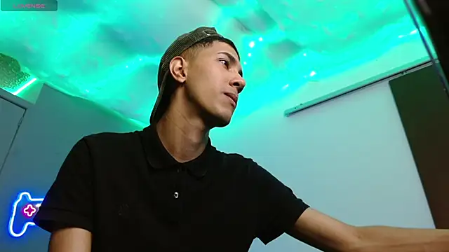 HarolddXL online show from January 2025 12:58:01 PM