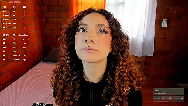 Annycolin  online show from February 2025 07:24:02 PM