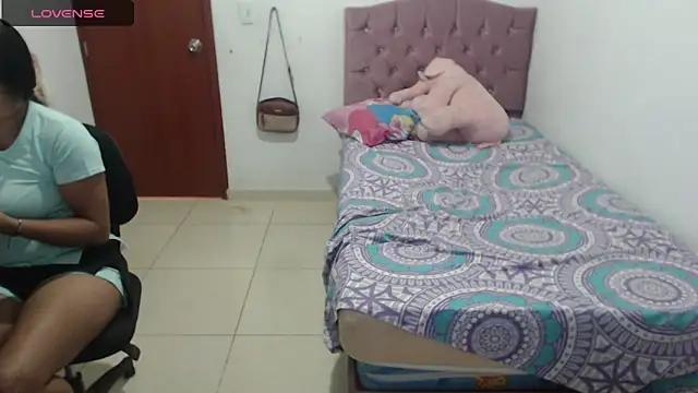 Snapshot of july-feria chatting on January 2025 08:36:02 PM july-feria online show from January 2025 08:36:02 PM