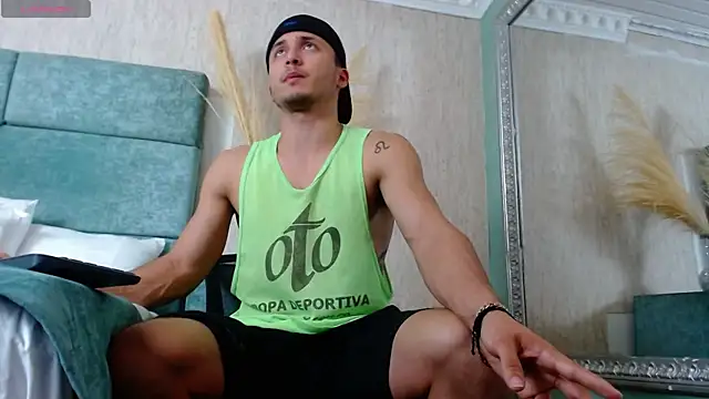 BrandonColee online show from February 2025 07:02:02 PM