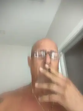 carlospingalinda online show from October 2025 11:46:01 PM