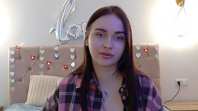 Lilliana Moon online show from February 2025 12:10:02 PM