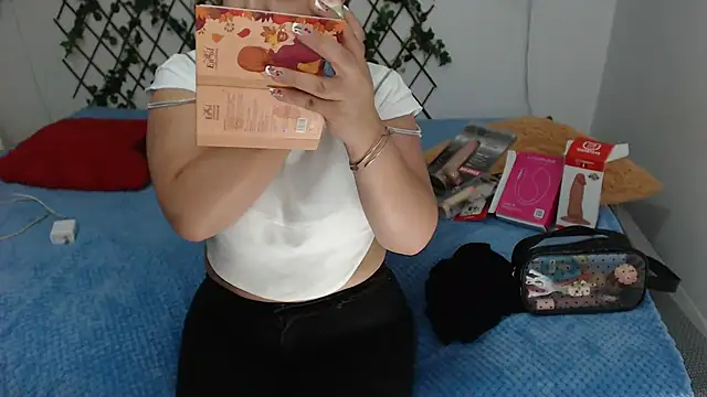 zahra Jalid online show from March 2025 08:09:02 PM