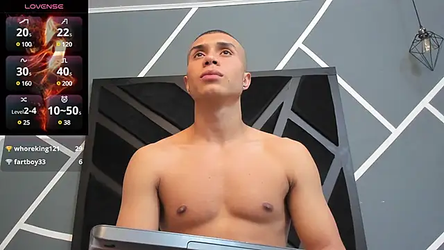 Snapshot of bruno_cavalli chatting on March 2025 11:23:01 PM bruno cavalli online show from March 2025 11:23:01 PM