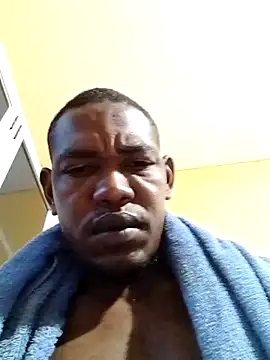 Snapshot of Elnegro28 chatting on September 2025 11:54:01 AM Elnegro28 online show from September 2025 11:54:01 AM