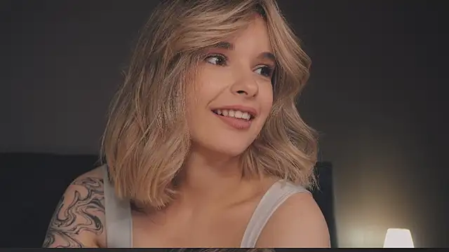 Bella Alita online show from March 2025 11:22:01 PM