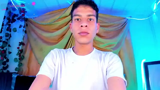 Ethan Boyy online show from January 2026 10:45:01 PM