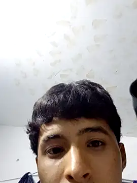Snapshot of Sm1thXx chatting on January 2025 02:43:01 AM Sm1thXx online show from January 2025 02:43:01 AM