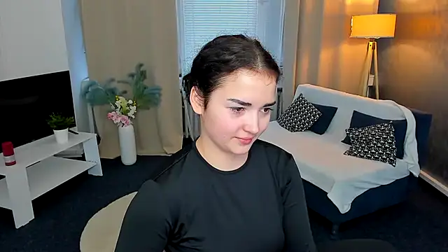 Snapshot of AmeliaLoveee chatting on January 2025 02:33:02 PM AmeliaLoveee online show from January 2025 02:33:02 PM