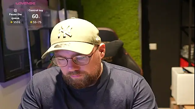 justinitt online show from October 2025 08:59:01 AM