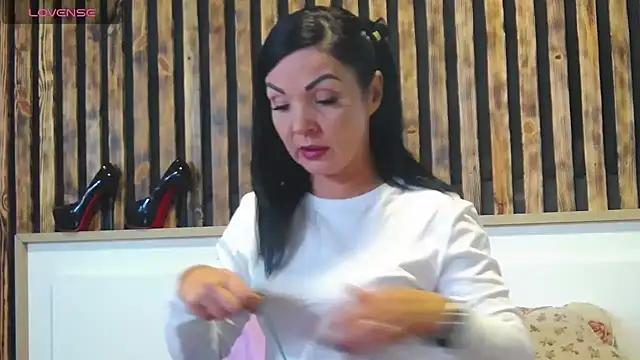 Snapshot of Tory_Lovi chatting on October 2025 12:27:01 PM Tory Lovi online show from October 2025 12:27:01 PM