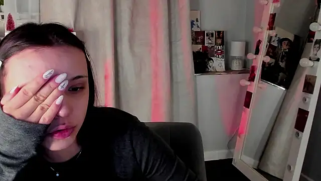 Snapshot of Sahara_Shields chatting on March 2026 09:04:01 AM Sahara Shields online show from March 2026 09:04:01 AM