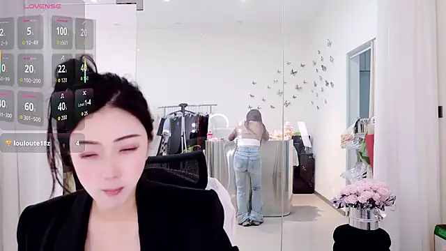 Snapshot of miaomiao-777 chatting on May 2026 11:24:02 PM miaomiao-777 online show from May 2026 11:24:02 PM