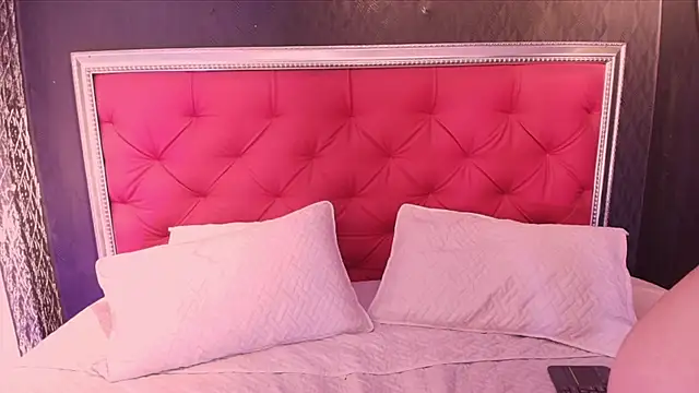 MattThompsonn online show from February 2025 09:18:01 PM