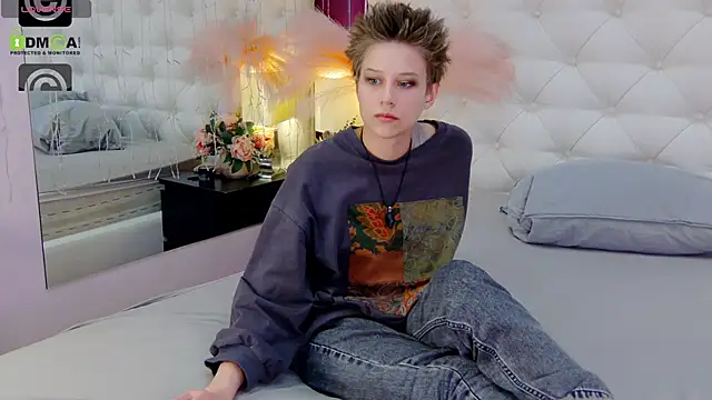 via mayer  online show from February 2025 05:07:02 AM