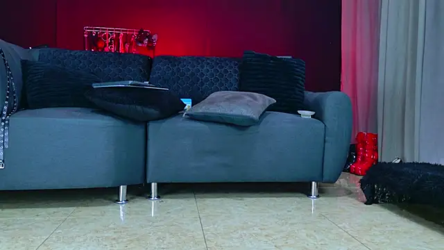 SamaraStone online show from February 2026 07:43:01 PM