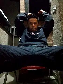 Snapshot of Santanacumxplod chatting on October 2025 01:56:01 AM Santanacumxplod online show from October 2025 01:56:01 AM