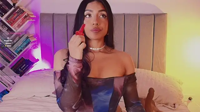 AndySaenzz online show from April 2026 11:13:02 PM