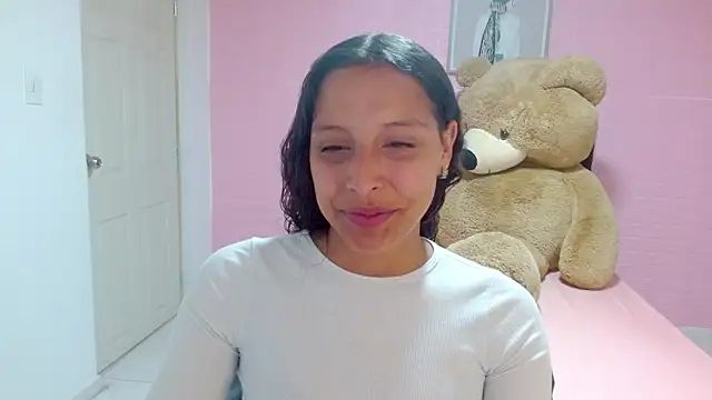 DULCE1609 online show from March 2025 08:00:01 PM