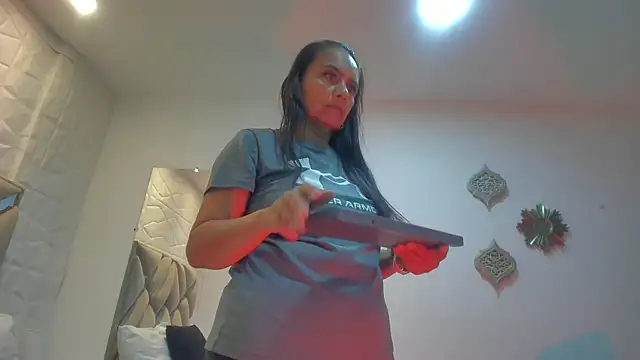 raquell moore online show from February 2025 03:59:02 PM