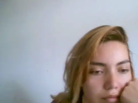 VittoriaTaylor online show from November 2025 08:41:02 PM