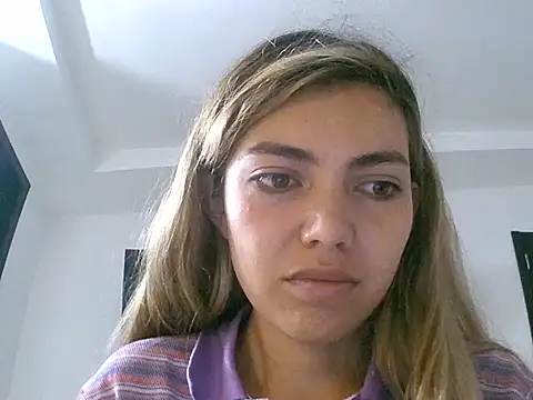 VittoriaTaylor online show from April 2026 02:47:01 PM