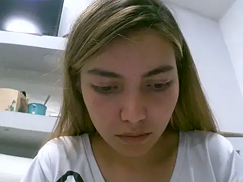 Snapshot of VittoriaTaylor chatting on May 2026 03:47:01 AM VittoriaTaylor online show from May 2026 03:47:01 AM