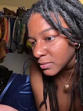 xoxoHotCoCo online show from April 2026 02:39:02 PM